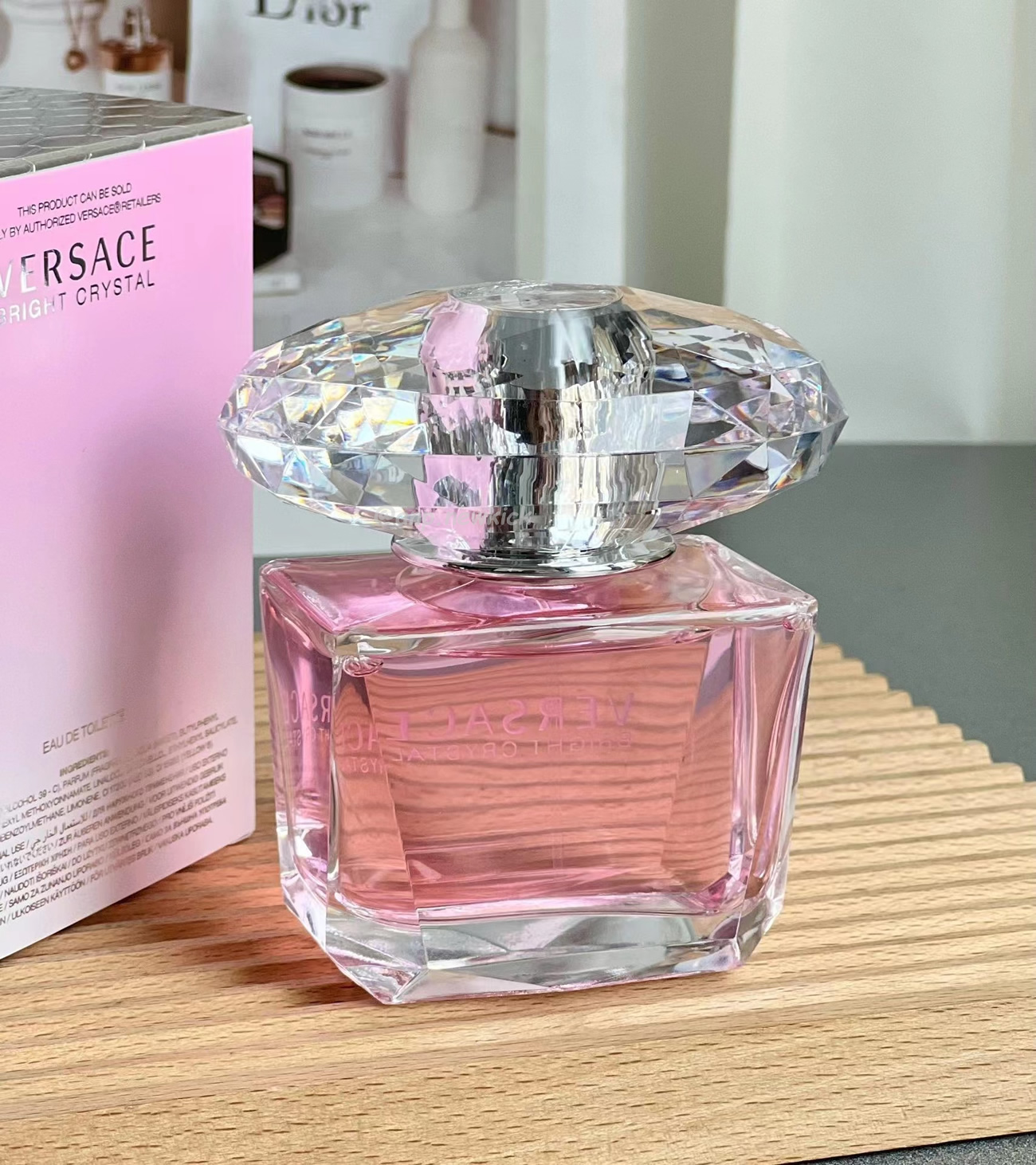 Versace Bright Crystal Edt 90ml (6) - www.newkick.vip